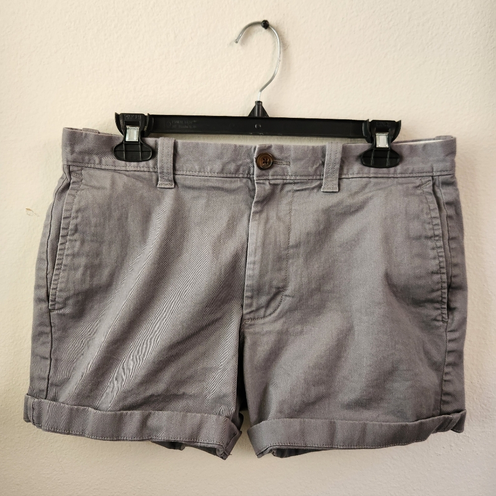 J. Crew Women's Chino Shorts 5"‎ Inseam Gray Size 31